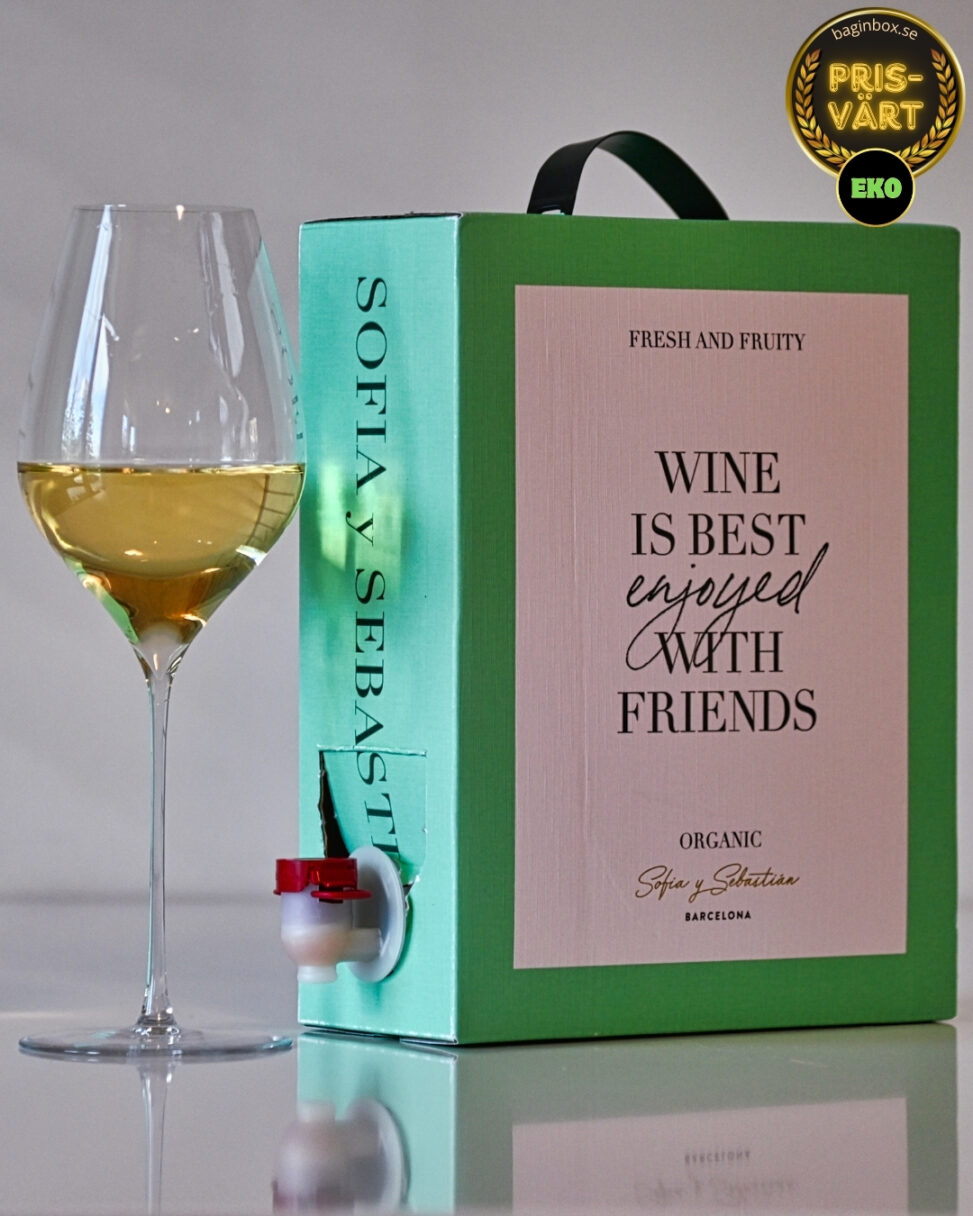 Soxfia y Sebastian White Wine is Best Enjoyed with Friends Organic 2025